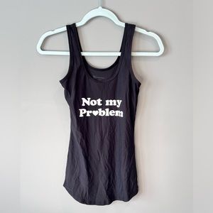 ✿ NB — tank top — XS